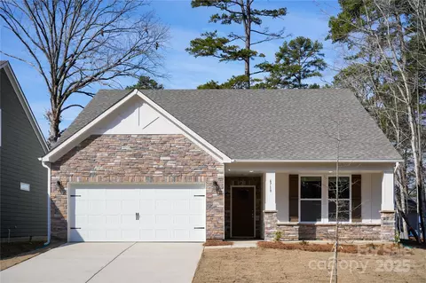 6719 Kinghurst Kh24 Dr #KH24, Charlotte, NC 28216