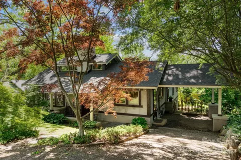 48 Lee Ave, Asheville, NC 28804