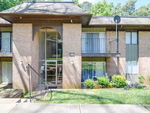 401 Orchard Trace 4 Ln #4, Charlotte, NC 28213
