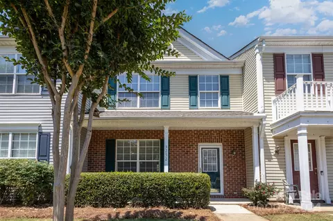 3252 Mannington Dr, Charlotte, NC 28270