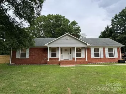 1405 Southwood Pl, Monroe, NC 28110