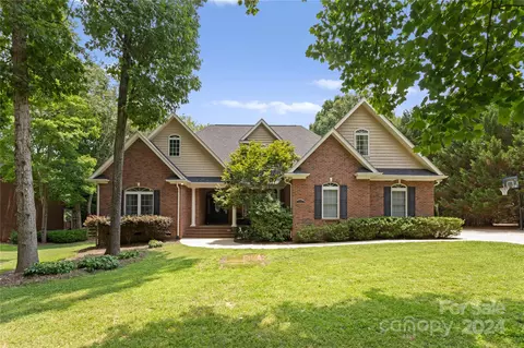 5888 Johnson Rd, Clover, SC 29710