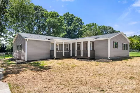 4817 Little Mountain Rd, Gastonia, NC 28056