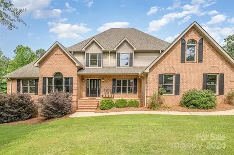 106 Deer Run Cir, Shelby, NC 28152