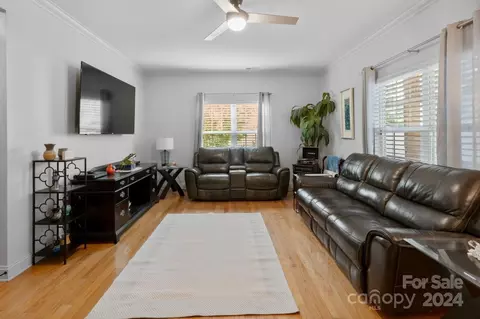 9510 Renick Dr, Cornelius, NC 28031 photo 6