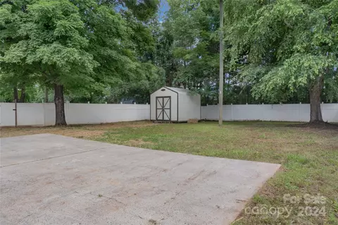 Other - 120 Walker Rd, Morganton, NC 28655 photo 3 of 12