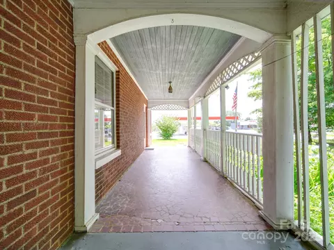 5237 Nc Highway 90 E Hwy, Hiddenite, NC 28636 photo 6