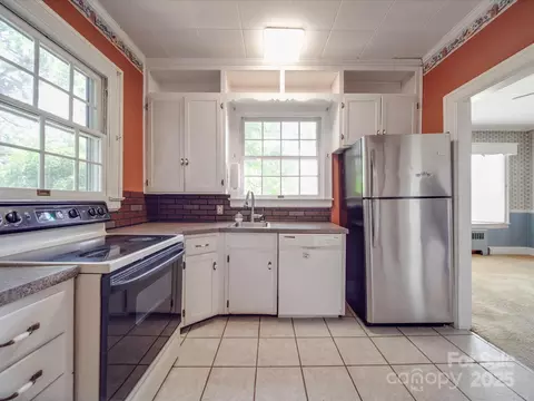 5237 Nc Highway 90 E Hwy, Hiddenite, NC 28636 photo 4