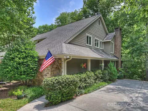 6419 Brookbury Ct, Charlotte, NC 28226