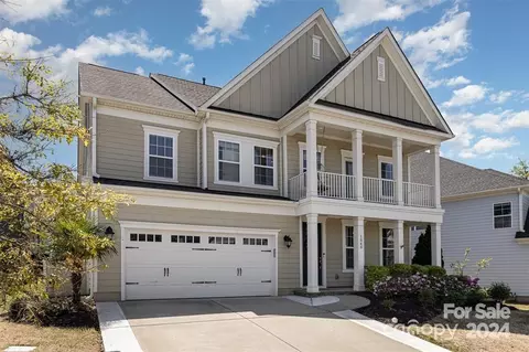 1040 Emory Ln, Fort Mill, SC 29708