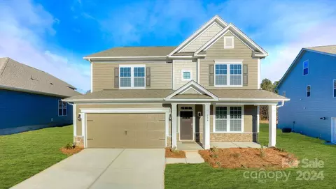 4122 Duplin Dr, Charlotte, NC 28214