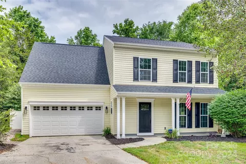 14325 Carolina Forest Ct, Charlotte, NC 28273