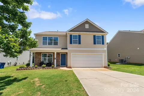 112 Harvest Pointe Dr, Statesville, NC 28677