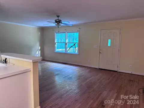 550 Graves Ln, Pageland, SC 29728 photo 3