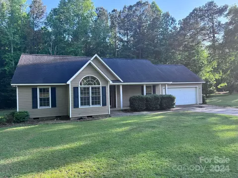 550 Graves Ln, Pageland, SC 29728