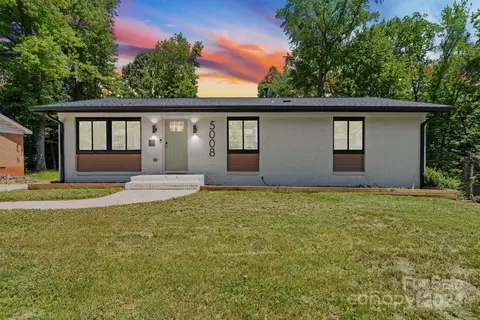 5008 Springview Rd, Charlotte, NC 28213