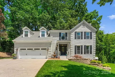9049 Salford Ct, Huntersville, NC 28078