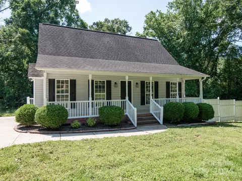 866 Ragin Ln, Rock Hill, SC 29732