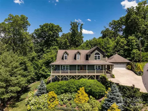 4 Citation Ln, Fairview, NC 28730