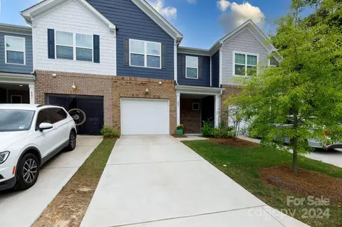 809 Gable Oak Ln, Fort Mill, SC 29708
