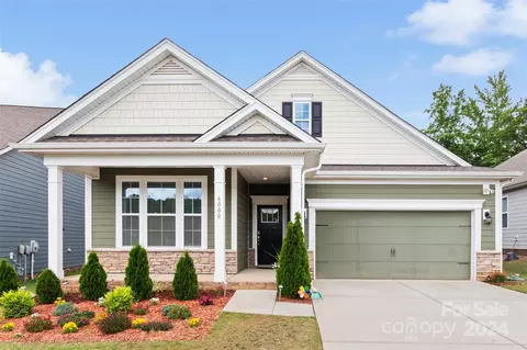6000 Lydney Cir, Waxhaw, NC 28173