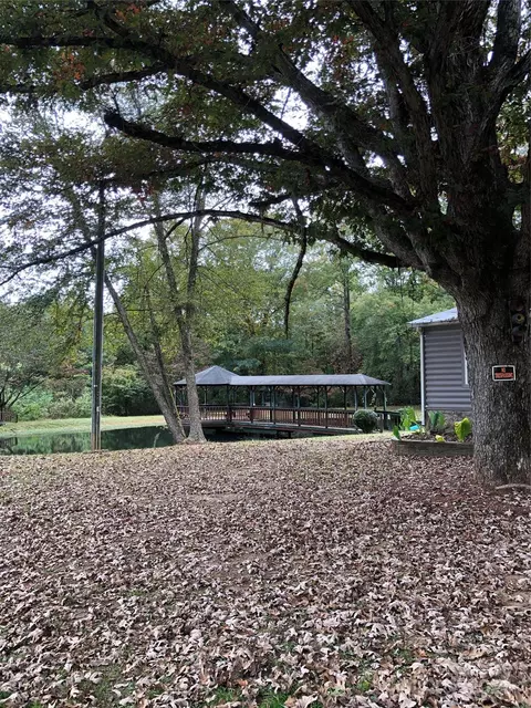 4415 Buttons Ln, Hudson, NC 28638
