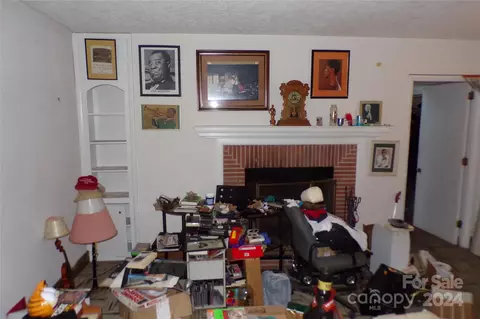 143 Johnson St, Canton, NC 28716 photo 12