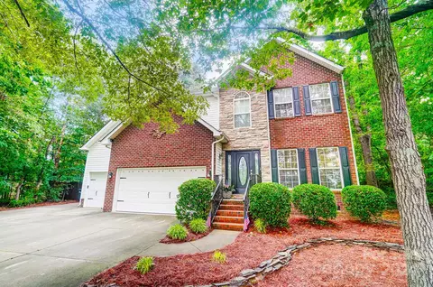 2924 Rainwater Ct, Monroe, NC 28110