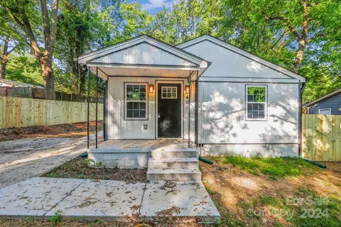 405 N Boyd St, Gastonia, NC 28052