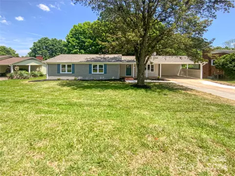 1110 Radio Rd, Statesville, NC 28677