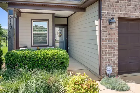 6143 Raven Rock Dr, Denver, NC 28037 photo 3