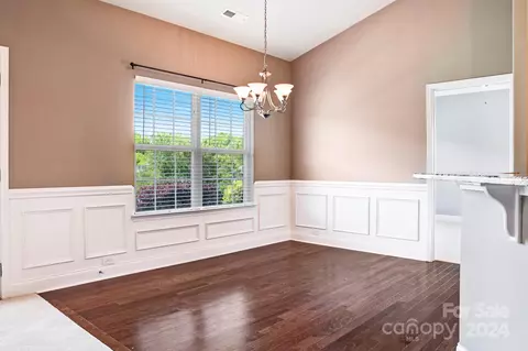 7228 Kenyon Dr, Denver, NC 28037 photo 10