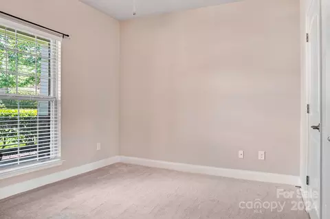7228 Kenyon Dr, Denver, NC 28037 photo 12