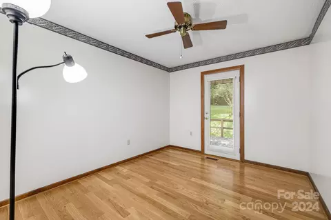 209 Cobblestone Dr, Marion, NC 28752 photo 14