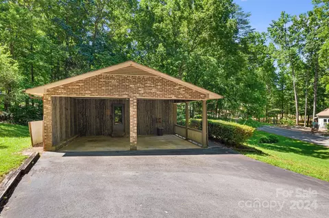209 Cobblestone Dr, Marion, NC 28752 photo 29