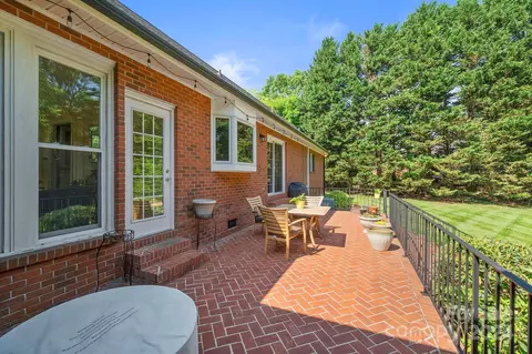 217 9th Ne St NE, Conover, NC 28613 photo 37