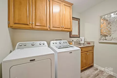 217 9th Ne St NE, Conover, NC 28613 photo 23