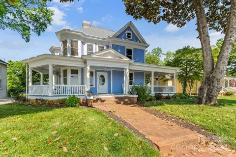 436 Main Ave, Newton, NC 28658
