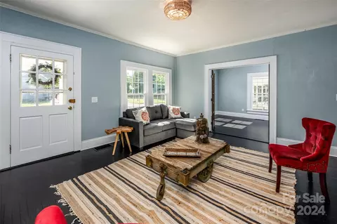 Living - 607 3rd St, Spencer, NC 28159 photo 3 of 3