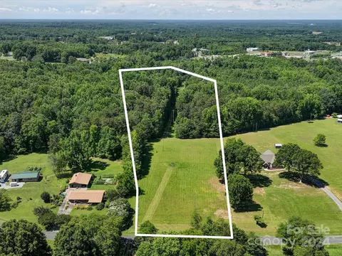 000 Scout 2 Rd #2, Locust, NC 28097