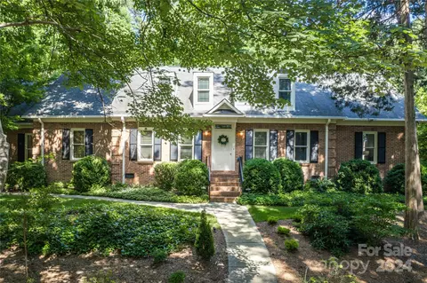 501 Sardis Ln, Charlotte, NC 28270