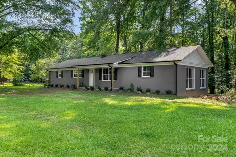 13320 Old Camden Rd, Midland, NC 28107