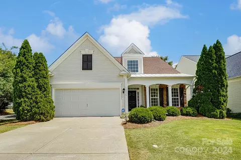 11236 Nevermore Way, Charlotte, NC 28277
