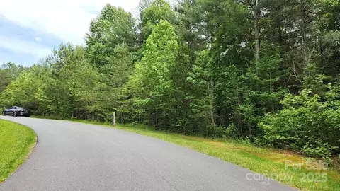 5339 Knollview Dr, Morganton, NC 28655 photo 11