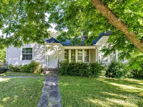 95 Brumley Ave, Concord, NC 28025