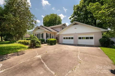 3026 High Peak Rd, Valdese, NC 28690