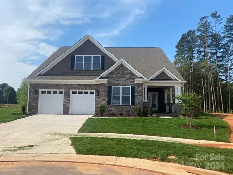 19034 Brandon James Dr, Cornelius, NC 28031