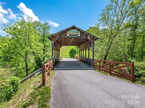 Winfield Drive, Clyde, NC 28721 photo 4