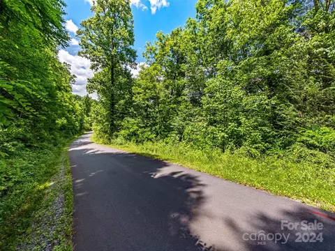 Winfield Drive, Clyde, NC 28721 photo 14