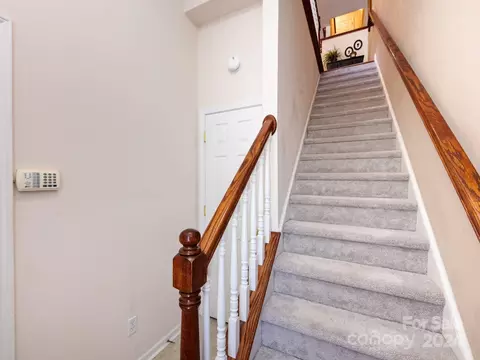18807 Cloverstone Cir, Cornelius, NC 28031 photo 4